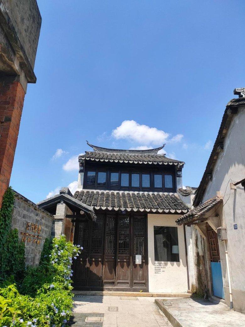 机智问答网页-智慧答案尽在得了癌症,每天多吃哪些食物,能抑制癌细胞扩散,更长寿?